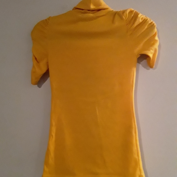 Seductions Women's Floral Shortsleeve Turtleneck - Picture 6 of 14